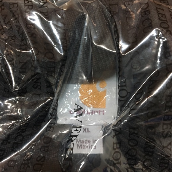 - Men’s carhartt VEST - Picture 10 of 11